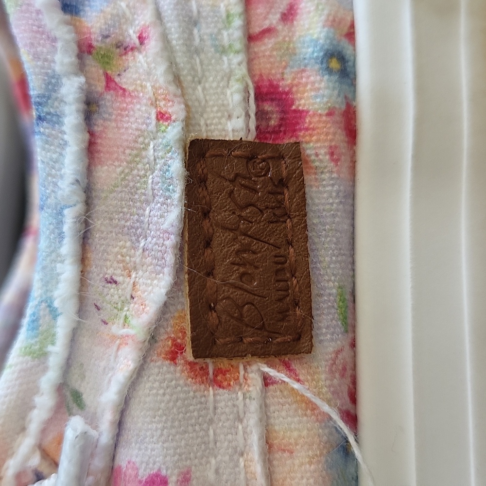 Toddler Blowfish Sneakers - Picture 2 of 4